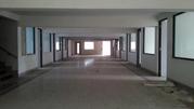 750sq.ft. unfurnished office space for rent.