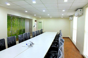 Meeting Rooms and conference rooms on hourly basis